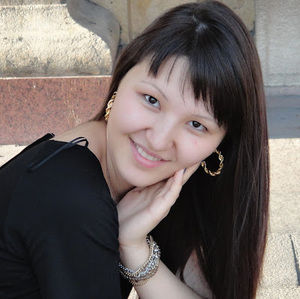 Meet your Posher, Dinara